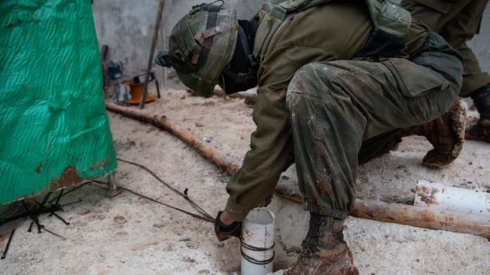 2018-12-11-IDF-Ødelægger-Tunnel-fra-Sydlibanon-1.6740376.2574345651 Israelske soldater i gang med at ødelægge den tredje Hezbollah tunnel fra Libanon til Israel den 11. december 2018 (kilde: IDF Talsmænd - Spokesperson's Unit)