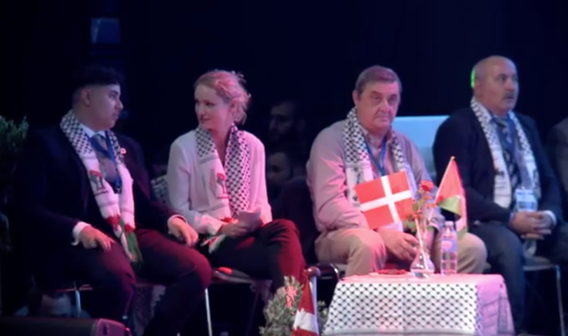 Pernille Skipper på panelet 2019-04-27 - Bemærk tørklædet. (skærmdump fra konferencen)